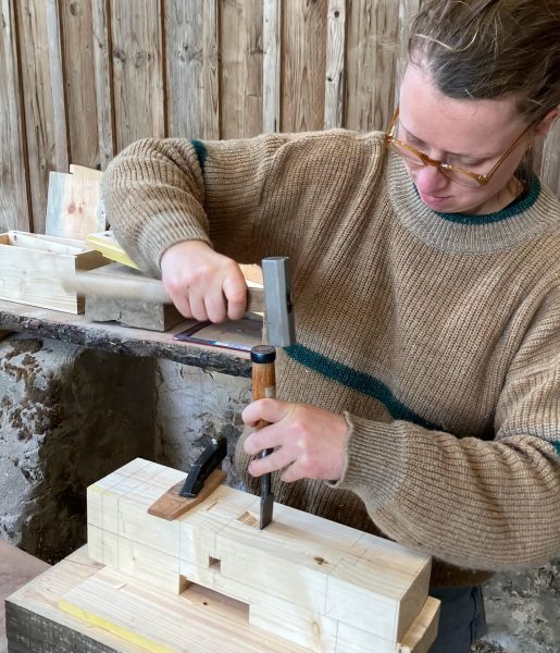Learn Traditional Woodworking - Use Basic Hand Tools To Build Fine